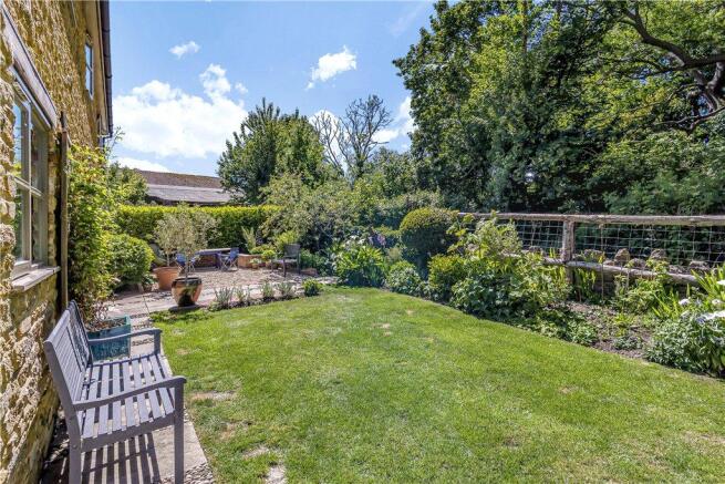 Lawned Garden