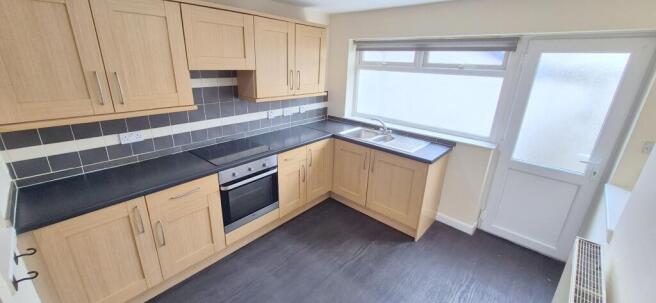 2 bed Terraced for sale Image 7