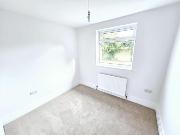 2 bed Semi-Detached Bungalow for sale Image 7