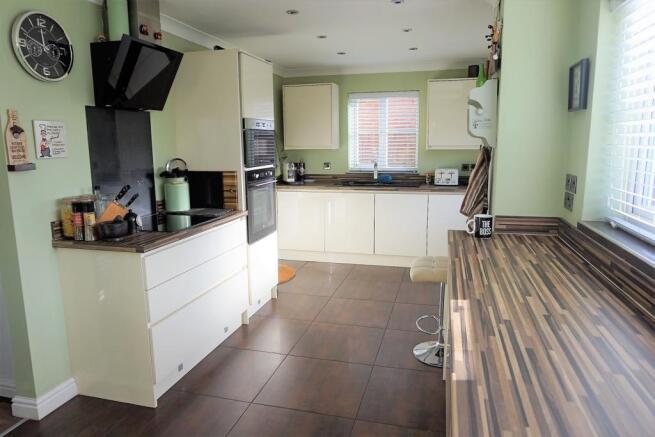 Kitchen / Diner