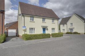 15, Aspen Way, Bury St. Edmunds IP28 8GU