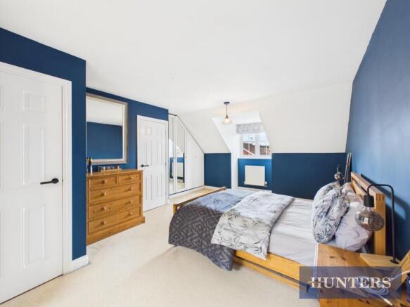 4 bed Terraced for sale Image 9