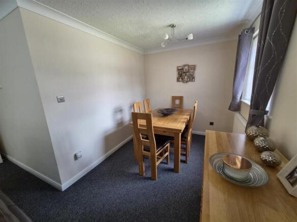 Fuller Drive, Crewe photo 4