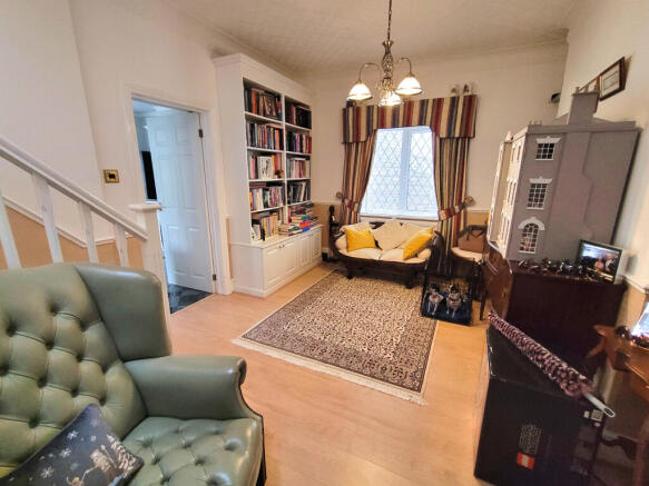 Photo 8
