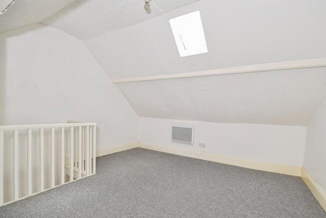 2 bed Terraced for sale Image 11