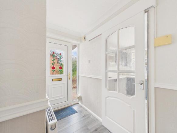 2 bed Semi-Detached Bungalow for sale Image 6