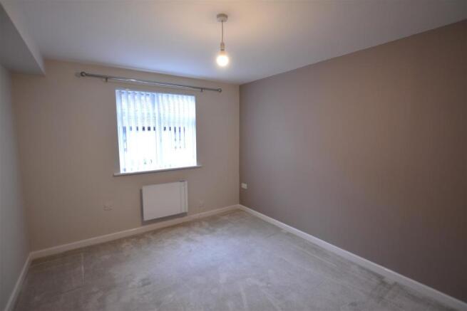Bedroom 2.JPG