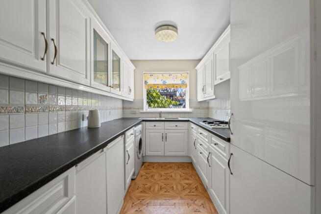 2 bed Detached Bungalow for sale Image 2
