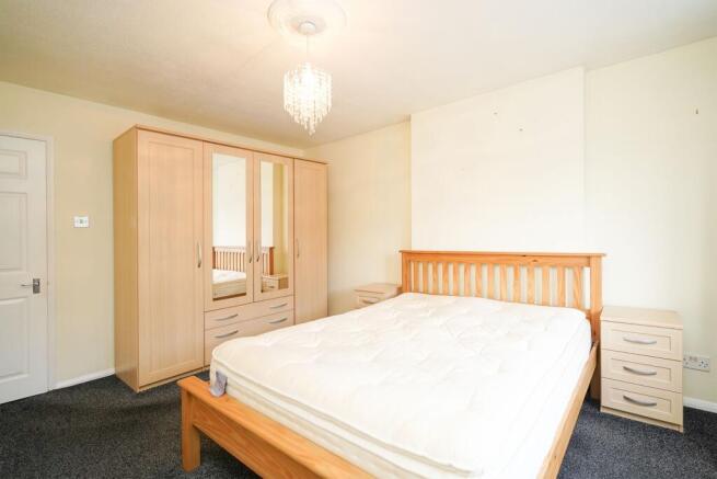 2 bed Detached Bungalow to rent Image 10