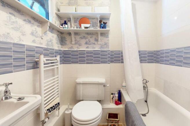 Photo 11