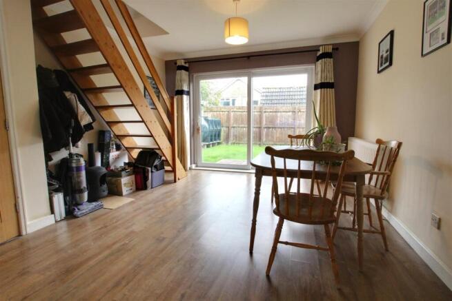 2 bed Semi-Detached Bungalow for sale Image 8