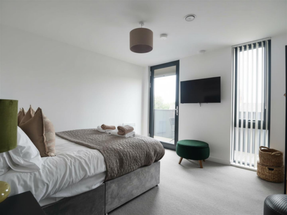 2 bed Apartment for sale Image 10