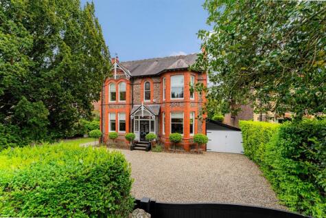 Ashley Road, Hale, Altrincham