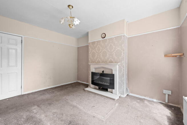 3 bed Semi-Detached for sale Image 6