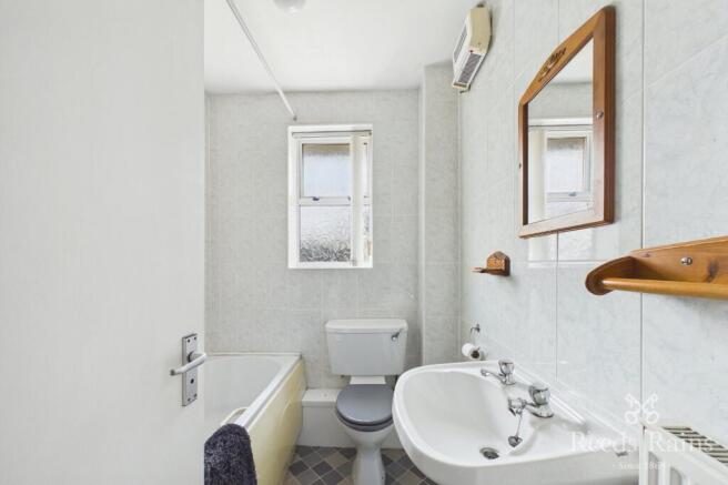 2 bed End of Terrace for sale Image 8