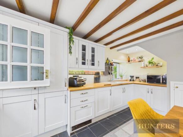 2 bed Detached for sale Image 4