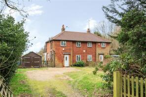 2, Park View Cottages, Great North Road, Barnet EN5 4RH
