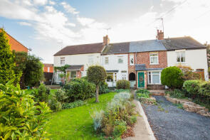 8, Irthlingborough Road, Finedon NN9 5EH