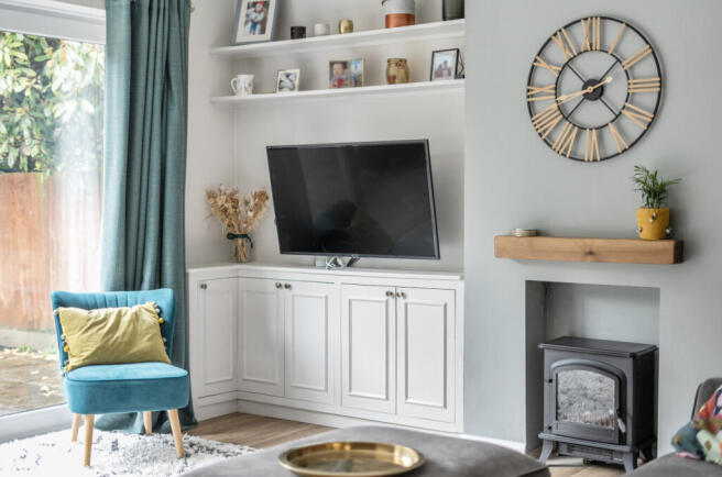 1411228-19-698c47...