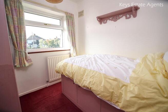 Bed front 2.jpg