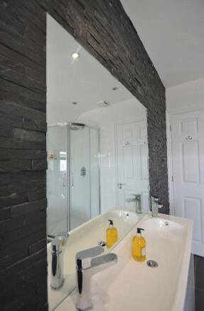Bathroom Feature