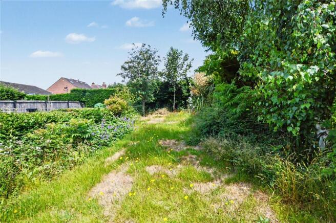 2 bed Semi-Detached for sale Image 10