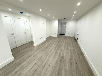 Barnes Crescent, Wimborne, Dorset, BH21