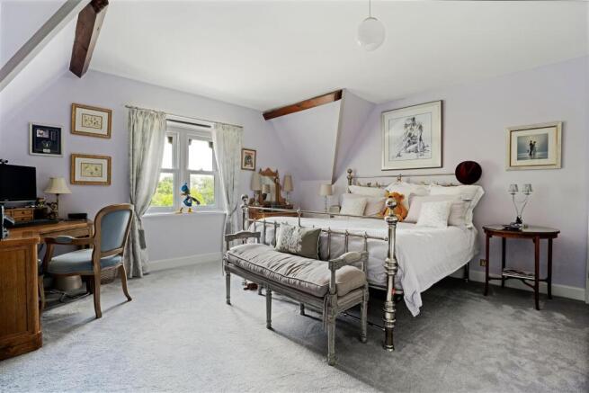 Flat 5 - Bedroom 1