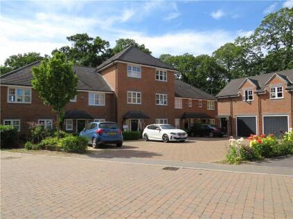 Keaver Drive, Frimley, Camberley