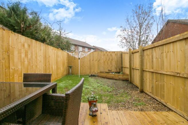 Garden & Parking
