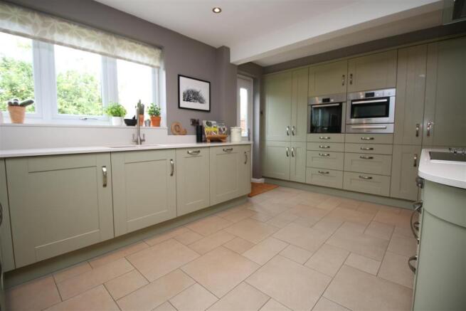 Open Plan Dining Kitchen