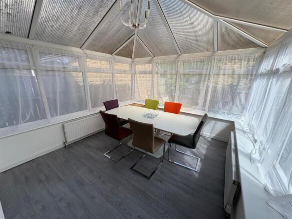 3 bed Detached for sale Image 6