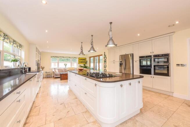 Kitchen diner