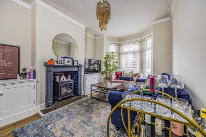 21 Highgate Road, Copnor-PorticoMarketing-SoldBy-1