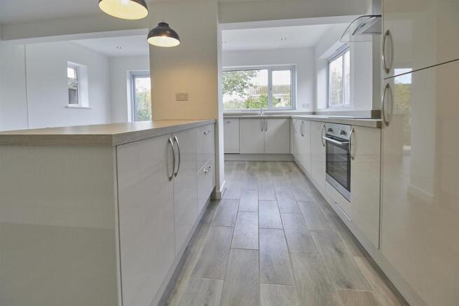 Tansey Crescent, Stoney stanton  13.jpg