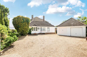 25, Moat Way, Goring, Worthing BN12 4DR