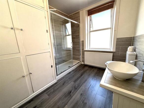 1 bed Terraced for sale Image 6