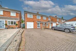 14, Hawthorne Road, Walsall WS6 7ER