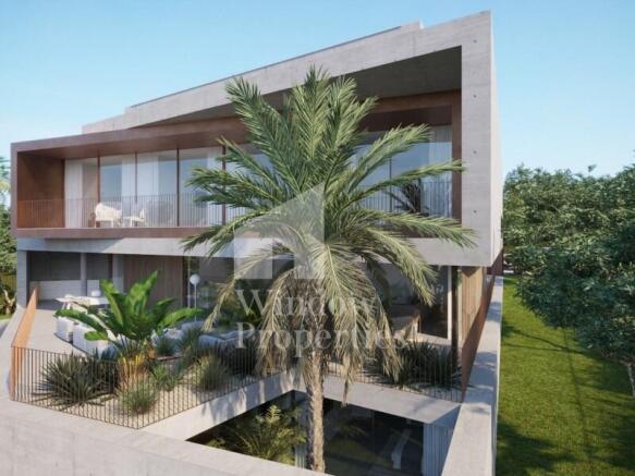 Luxury Contemporary 5 Bedroom Villa in Vale Formoso