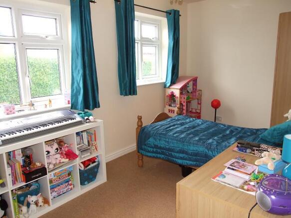 Photo 8