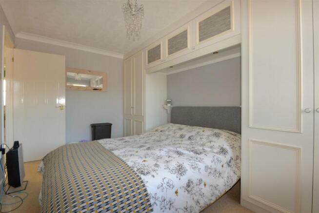 Bedroom1 2.jpg