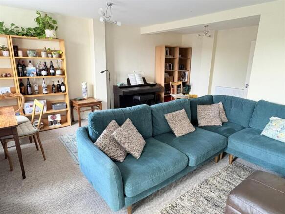 Living/Dining Room