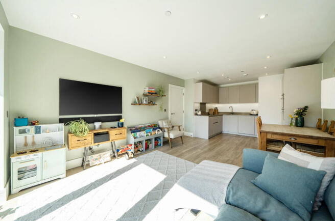 1431350-14-69bbdc...