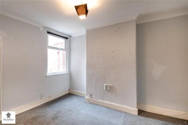 3 bed Semi-Detached for sale Image 4