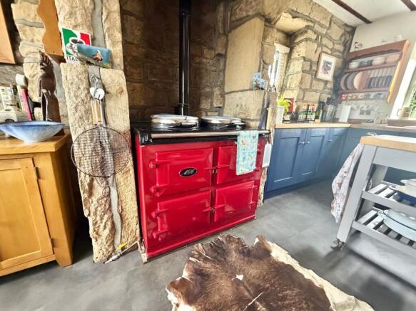 3 bed Detached for sale Image 6