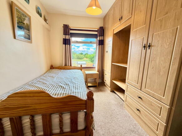 2 bed Semi-Detached for sale Image 12