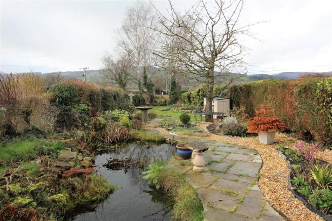 Landscaped Gardens.JPG