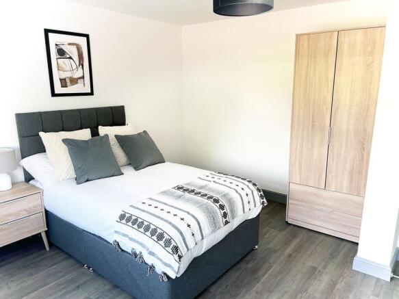 1 bed Flat Share to rent Image 5