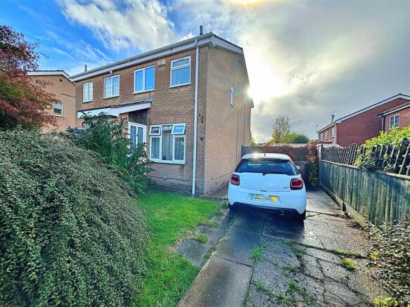 2-bed semi-detached on Eskham Close, Cleethorpes, N.E. Lincs, DN35 0TF, £144,950