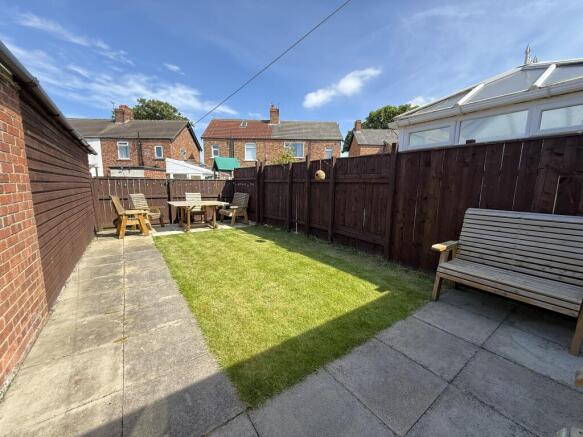 3 bed Semi-Detached for sale Image 11